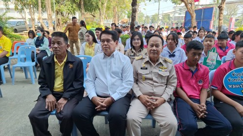 ทน.แม่สอด ร่วมพิธีเปิดกิจกรรม \