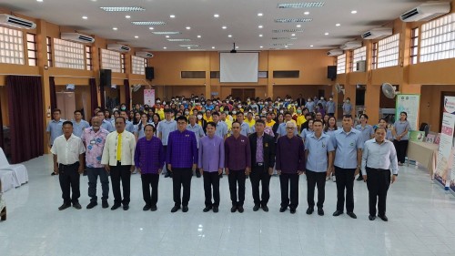 เทศบาลนครแม่สอด ร่วมพิธีเปิดโครงการของขวัญปีใหม่ 2568 เพื่อคนไทยสุขภาพดีถ้วนหน้า