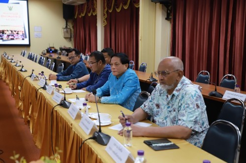 เทศบาลนครแม่สอด เข้าร่วมการประชุมพัฒนาประเด็นขับเคลื่อนสุขภาวะเขตเมืองเทศบาลนครแม่สอด