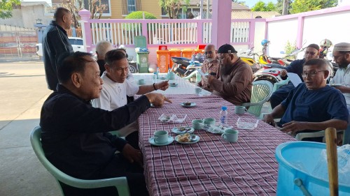 เทศบาลนครแม่สอด เข้าร่วมการประชุมผู้สูงอายุชุมชนอิสลามและชุมชนสองแคว1 ประจำเดือน กุมภาพันธ์ พ.ศ.2568