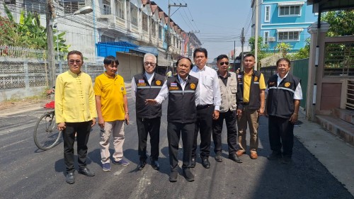 ทน.แม่สอด  ลงพื้นที่ดำเนินการตรวจสอบความเรียบร้อย การลาดยางแอสฟัลท์ติก ถนนบัวคูณ (ถนนแม่สอด - แม่ตาวใต้) 