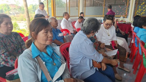 เทศบาลนครแม่สอด ลงพื้นที่มอบเบี้ยยังชีพให้แก่ผู้สูงอายุและผู้พิการ ประจำเดือน มีนาคม 2568
