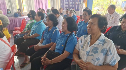 เทศบาลนครแม่สอด ลงพื้นที่มอบเบี้ยยังชีพให้แก่ผู้สูงอายุและผู้พิการ ประจำเดือน มีนาคม 2568