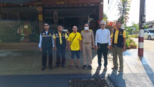 ทน.แม่สอด  ลงพื้นที่ดำเนินการตรวจสอบความเรียบร้อย การลาดยางแอสฟัลท์ติก ถนนร่วมแรง ชุมชนร่วมแรง (ซอยกิกกะเฮิร์ทซ) 