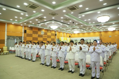 เทศบาลนครแม่สอด จัดพิธีรับพระราชทานเครื่องราชอิสริยาภรณ์ 