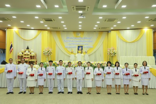 เทศบาลนครแม่สอด จัดพิธีรับพระราชทานเครื่องราชอิสริยาภรณ์ 