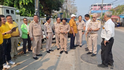 ทน.แม่สอด ลงพื้นที่ดำเนินการตรวจสอบความเรียบร้อย การลาดยางแอสฟัลท์ติก ถนนแม่สอด - อุ้มผาง และเตรียมการลาดยางถนนประสาทวิถี