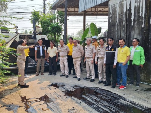 ทน.แม่สอด ลงพื้นที่ดำเนินการตรวจสอบความเรียบร้อย การลาดยางแอสฟัลท์ติก ถนนแม่สอด - อุ้มผาง และเตรียมการลาดยางถนนประสาทวิถี