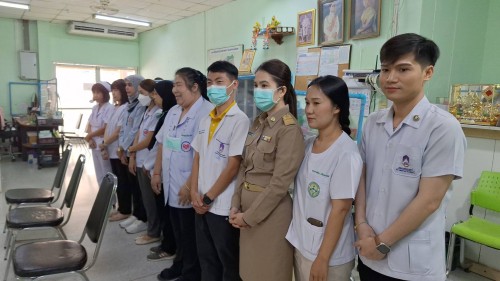 ทน.แม่สอด รับมอบเครื่องมือทางการแพทย์จาก  คุณเลอสรร วงศ์อุดมทรัพย์ พร้อมครอบครัว ให้กับ คลินิกชุมชนอบอุ่นเทศบาลนครแม่สอด