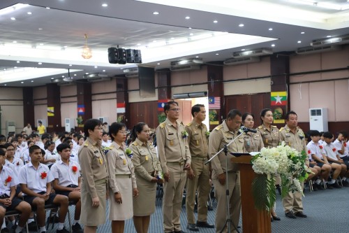 เทศบาลนครแม่สอด ร่วมโครงการปัจฉิมนิเทศนักเรียนที่สำเร็จการศึกษาโรงเรียนในสังกัดเทศบาลนครแม่สอด ประจำปีการศึกษา 2567 (ปีงบประมาณ 2568)