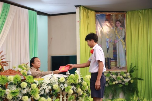 เทศบาลนครแม่สอด ร่วมโครงการปัจฉิมนิเทศนักเรียนที่สำเร็จการศึกษาโรงเรียนในสังกัดเทศบาลนครแม่สอด ประจำปีการศึกษา 2567 (ปีงบประมาณ 2568)