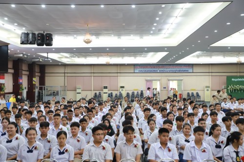 เทศบาลนครแม่สอด ร่วมโครงการปัจฉิมนิเทศนักเรียนที่สำเร็จการศึกษาโรงเรียนในสังกัดเทศบาลนครแม่สอด ประจำปีการศึกษา 2567 (ปีงบประมาณ 2568)