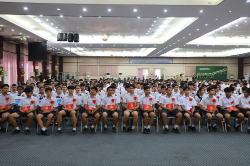 เทศบาลนครแม่สอด ร่วมโครงการปัจฉิมนิเทศนักเรียนที่สำเร็จการศึกษาโรงเรียนในสังกัดเทศบาลนครแม่สอด ประจำปีการศึกษา 2567 (ปีงบประมาณ 2568)