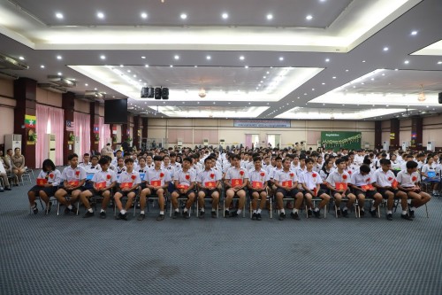 เทศบาลนครแม่สอด ร่วมโครงการปัจฉิมนิเทศนักเรียนที่สำเร็จการศึกษาโรงเรียนในสังกัดเทศบาลนครแม่สอด ประจำปีการศึกษา 2567 (ปีงบประมาณ 2568)