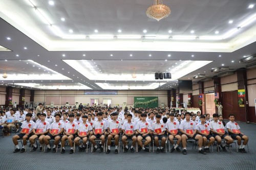 เทศบาลนครแม่สอด ร่วมโครงการปัจฉิมนิเทศนักเรียนที่สำเร็จการศึกษาโรงเรียนในสังกัดเทศบาลนครแม่สอด ประจำปีการศึกษา 2567 (ปีงบประมาณ 2568)