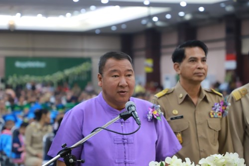 เทศบาลนครแม่สอด จัดพิธีมอบวุฒิบัตรยุวบัณฑิตในสังกัดเทศบาลนครแม่สอด ประจำปีการศึกษา 2567 