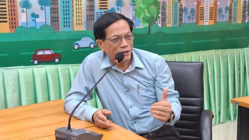 ทน.แม่สอด มอบใบประกาศเกียรติคุณให้แก่นักเรียน ผู้ฝึกประสบการณ์ด้านการแพทย์ภายในคลินิกชุมชนอบอุ่น และฝึกประสบการณ์งานธุรการในสำนักงานเทศบาลนครแม่สอด 