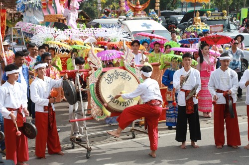 เทศบาลนครแม่สอด จัดโครงการงานประเพณีสงกรานต์ ประจำปี 2568 