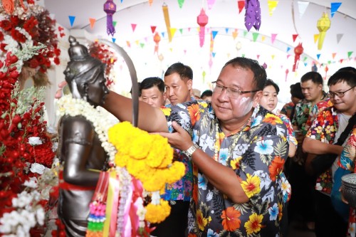 เทศบาลนครแม่สอด จัดโครงการงานประเพณีสงกรานต์ ประจำปี 2568 