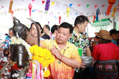 เทศบาลนครแม่สอด จัดโครงการงานประเพณีสงกรานต์ ประจำปี 2568 