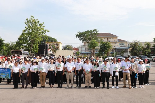 ทน.แม่สอด จัดกิจกรรมเดินรณรงค์ประชาสัมพันธ์เชิญชวนให้ประชาชนไปใช้สิทธิ เลือกตั้งสมาชิกสภาเทศบาลนครแม่สอด และนายกเทศมนตรีนครแม่สอด 