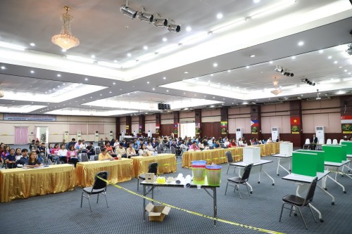 ทน.แม่สอด จัดการอบรมคณะกรรมการประจำหน่วยเลือกตั้ง และเจ้าหน้าที่รักษาความปลอดภัยประจำสถานที่เลือกตั้ง ในการเลือกตั้งนายกเทศมนตรี และสมาชิกสภาเทศบาลนครแม่สอด