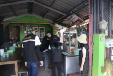 ทน.แม่สอด ออกตรวจห้างร้าน ร้านสะดวกซื้อ ร้านอาหาร ร้านนวดต่างๆ ในเขตเทศบาล
