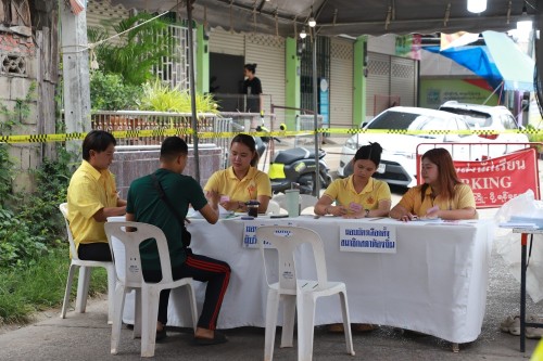 ทน.แม่สอด เข้าตรวจเยี่ยมหน่วยเลือกตั้งสมาชิกสภาเทศบาลและนายกเทศมนตรีนครแม่สอด