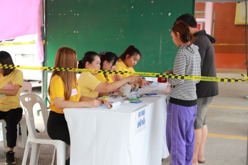 ทน.แม่สอด เข้าตรวจเยี่ยมหน่วยเลือกตั้งสมาชิกสภาเทศบาลและนายกเทศมนตรีนครแม่สอด