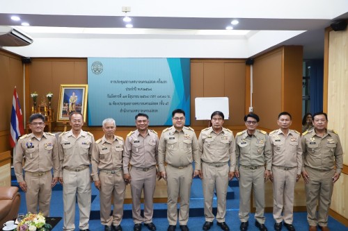 สภาเทศบาลนครแม่สอด ประชุมสภาเทศบาลนครแม่สอด ครั้งแรก