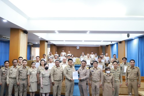 สภาเทศบาลนครแม่สอด ประชุมสภาเทศบาลนครแม่สอด ครั้งแรก