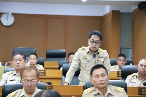 สภาเทศบาลนครแม่สอด ประชุมสภาเทศบาลนครแม่สอด ครั้งแรก