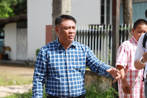 ทน.แม่สอด ลงพื้นที่ตรวจสอบถนนประสาทวิถี เพื่อดำเนินการปรับปรุงแก้ไข ลาดยางแอสฟัลท์ติก