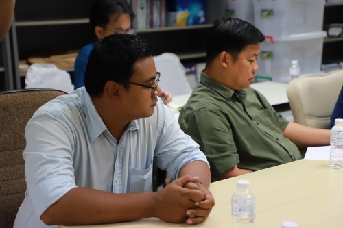 ทน.แม่สอด ร่วมกับสถานีตำรวจภูธรแม่สอด จังหวัดตาก ประชุมหารือการแก้ไขปัญหาการใช้รถจักรยานไฟฟ้า ในเขตพื้นที่เทศบาลนครแม่สอด