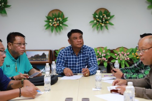 ทน.แม่สอด ร่วมกับสถานีตำรวจภูธรแม่สอด จังหวัดตาก ประชุมหารือการแก้ไขปัญหาการใช้รถจักรยานไฟฟ้า ในเขตพื้นที่เทศบาลนครแม่สอด