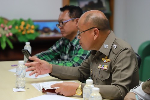 ทน.แม่สอด ร่วมกับสถานีตำรวจภูธรแม่สอด จังหวัดตาก ประชุมหารือการแก้ไขปัญหาการใช้รถจักรยานไฟฟ้า ในเขตพื้นที่เทศบาลนครแม่สอด