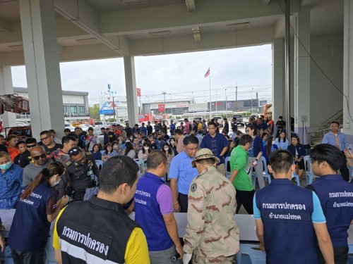 ทน.แม่สอด ร่วมกับอำเภอแม่สอดจัดโครงการมหาดไทยสีขาวสร้างพื้นที่ปลอดภัยหยุดยั้งยาเสพติด ประจำปี 2568