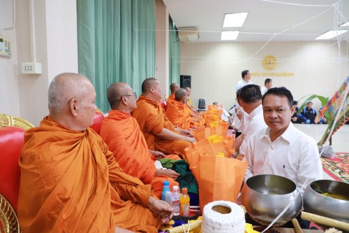 เทศบาลนครแม่สอด จัดพิธีทำบุญสืบชะตาเทศบาลนครแม่สอด