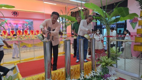 ทน.แม่สอด เข้าร่วมการจัดกิจกรรมหล่อเทียนจำนำพรรษา โรงเรียนเทศบาลวัดดอนแก้ว ประจำปีการศึกษา 2568