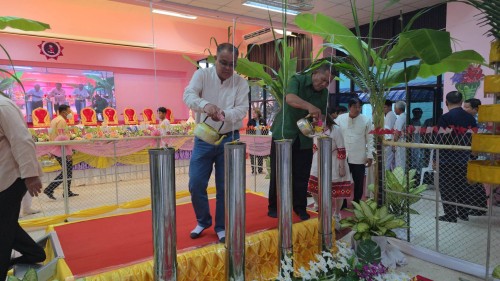 ทน.แม่สอด เข้าร่วมการจัดกิจกรรมหล่อเทียนจำนำพรรษา โรงเรียนเทศบาลวัดดอนแก้ว ประจำปีการศึกษา 2568