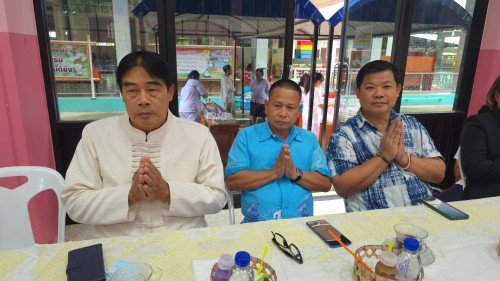 ทน.แม่สอด เข้าร่วมการจัดกิจกรรมหล่อเทียนจำนำพรรษา โรงเรียนเทศบาลวัดดอนแก้ว ประจำปีการศึกษา 2568