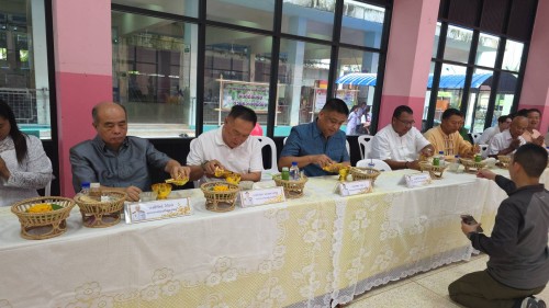 ทน.แม่สอด เข้าร่วมการจัดกิจกรรมหล่อเทียนจำนำพรรษา โรงเรียนเทศบาลวัดดอนแก้ว ประจำปีการศึกษา 2568