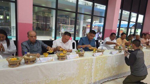 ทน.แม่สอด เข้าร่วมการจัดกิจกรรมหล่อเทียนจำนำพรรษา โรงเรียนเทศบาลวัดดอนแก้ว ประจำปีการศึกษา 2568