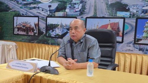 เทศบาลนครแม่สอด ประชุมมอบนโยบายแนวทางการทำงานให้แก่ กองการศึกษา และ กองยุทธศาสตร์และงบประมาณ