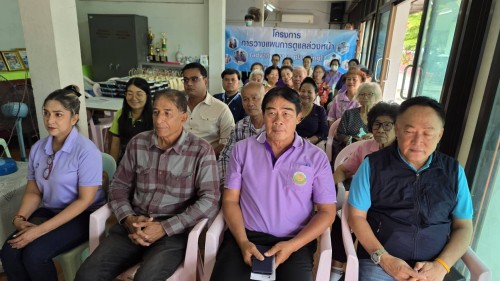 เทศบาลนครแม่สอด เข้าร่วมการประชุมผู้สูงอายุ ชุมชนวัดหลวง ประจำเดือน มิถุนายน 2568