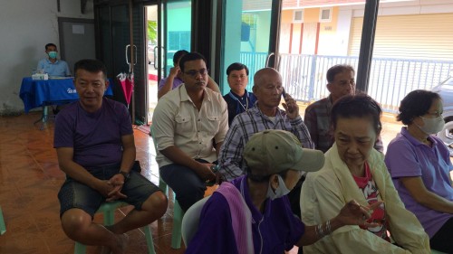 เทศบาลนครแม่สอด เข้าร่วมการประชุมผู้สูงอายุ ชุมชนวัดหลวง ประจำเดือน มิถุนายน 2568