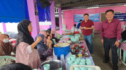 เทศบาลนครแม่สอด เข้าร่วมการประชุมผู้สูงอายุชุมชนอิสลาม ประจำเดือน มิถุนายน 2568