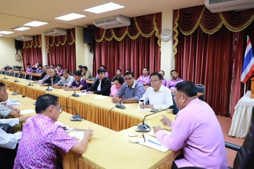เทศบาลนครแม่สอด ประชุมมอบนโยบายแนวทางการทำงานให้แก่ กองช่างสุขาภิบาล