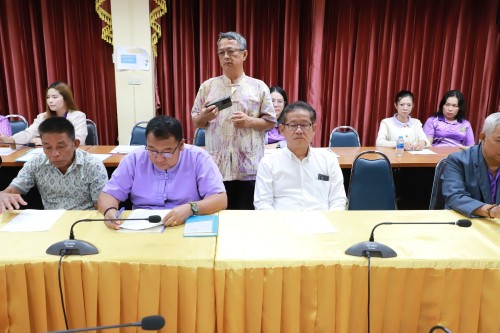 เทศบาลนครแม่สอด ประชุมมอบนโยบายแนวทางการทำงานให้แก่ กองช่างสุขาภิบาล