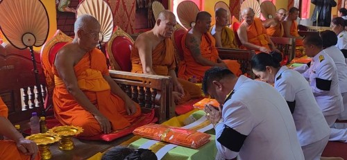 เทศบาลนครแม่สอด ร่วมพิธีพระราชทานน้ำหลวงสรงศพ พระครูอนุกูลวรการ  (สมศักดิ์ ผาสุขกาโม ป.ธ.4) อดีตเจ้าคณะอำเภออุ้มผาง อดีตเจ้าอาวาสวัดดอนแก้ว